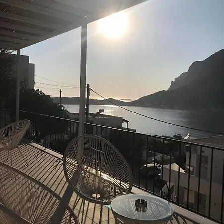 Calma Masouri